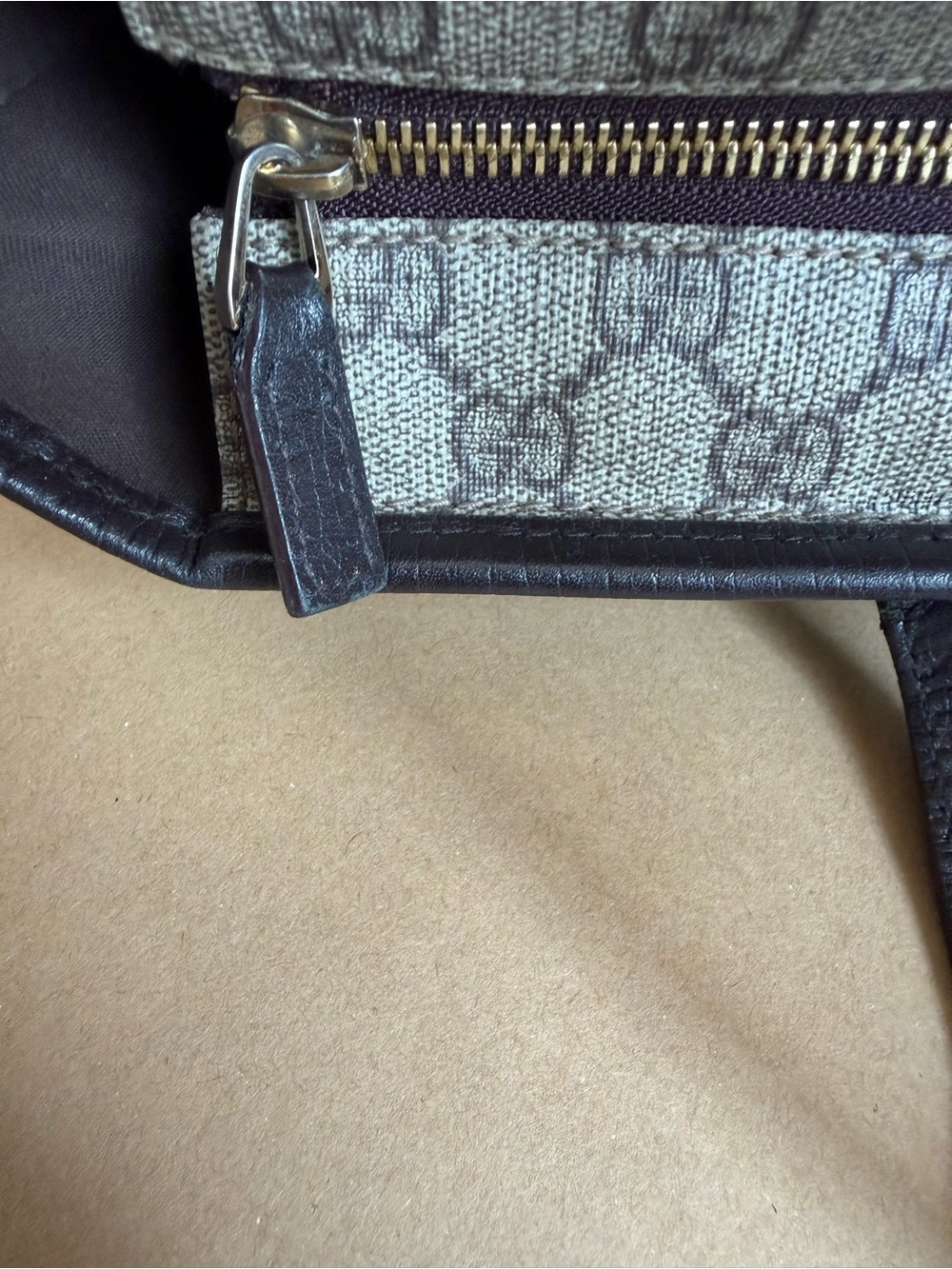 Gucci Brown GG Canvas Tote with Dark Brown Leather Trim - Picture 9 of 15